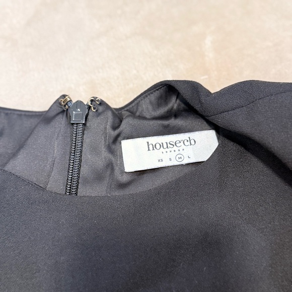 HOUSE OF CB - Domenica Foil Long Sleeve Minidress - Picture 6 of 6